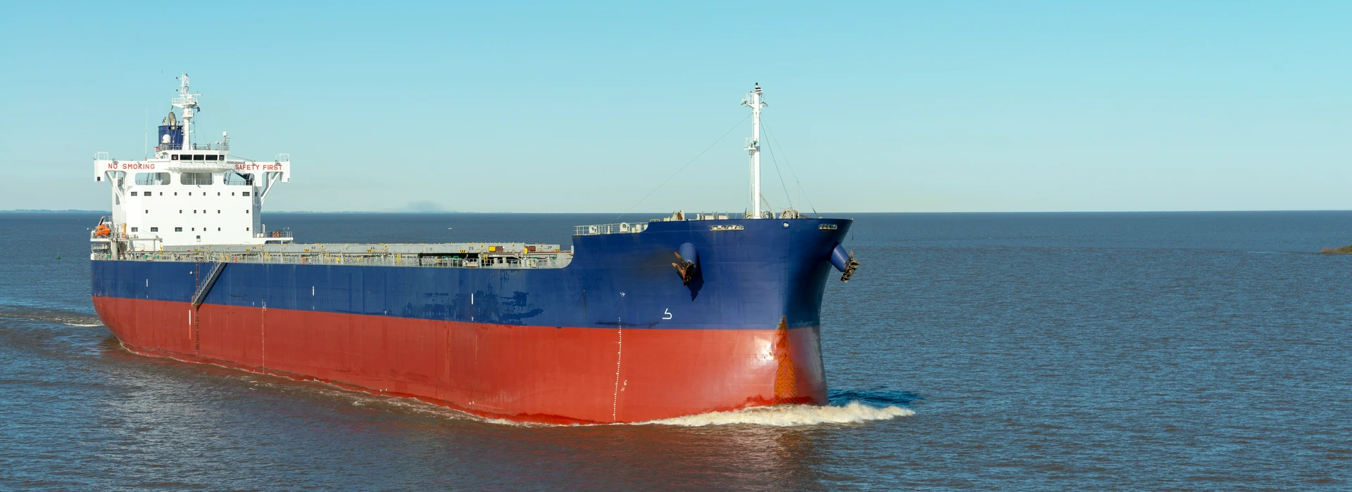 prace spawalnicze w maskach